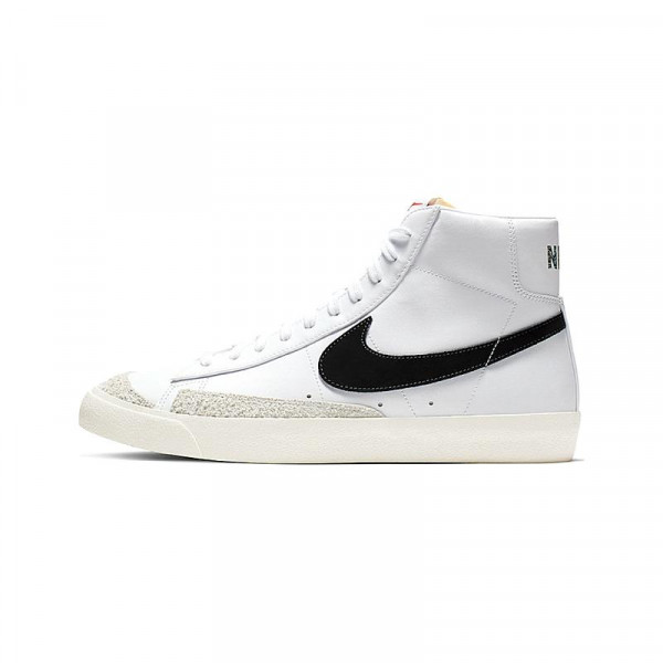 NIKE BLAZER MID