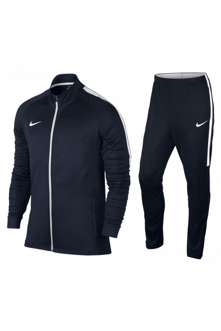 Nike Sportswear Core L Nike Sportswear Core L